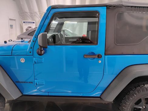 Used 2015 Jeep Wrangler Sport AWD/4WD image 65