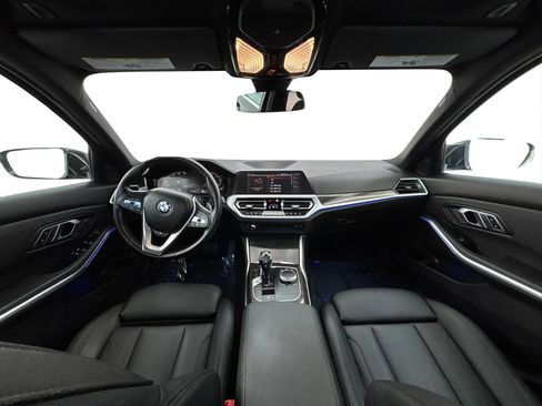 Used 2020 BMW 330i xDrive Sedan w/ Driving Assistance Package AWD/4WD image 17