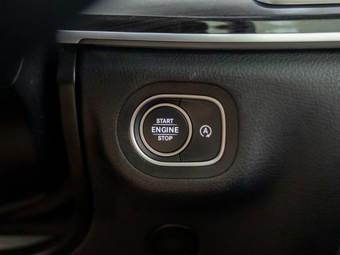 Used 2023 Mercedes-Benz GLS 450 4MATIC image 20