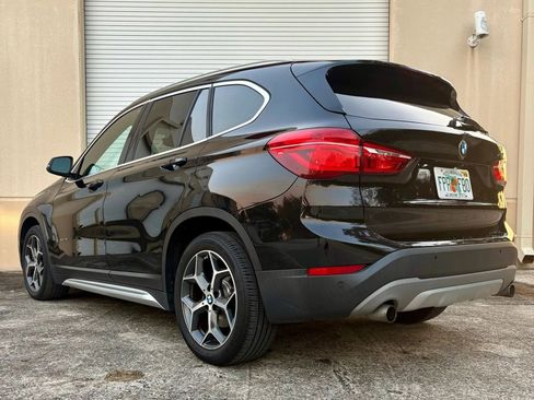 Used 2018 BMW X1 xDrive28i w/ Convenience Package AWD/4WD image 4