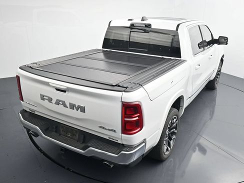 Used 2025 RAM 1500 Limited AWD/4WD image 14