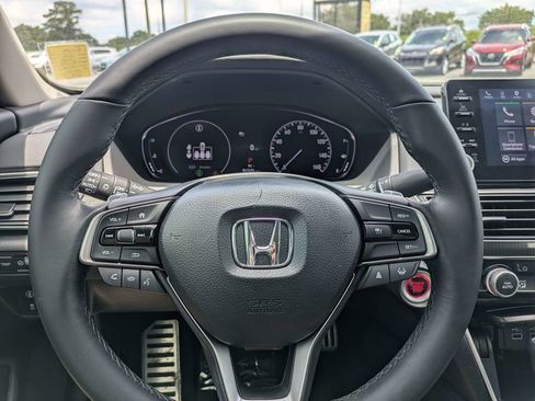 Used 2020 Honda Accord Sport image 24