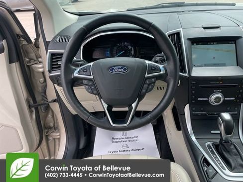 Used 2018 Ford Edge Titanium w/ Equipment Group 301A AWD/4WD image 21