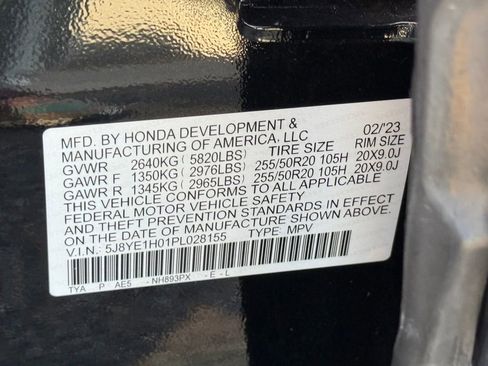 Used 2023 Acura MDX A-Spec image 33
