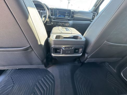Used 2022 Chevrolet Silverado 1500 LTZ w/ LTZ Premium Package image 22
