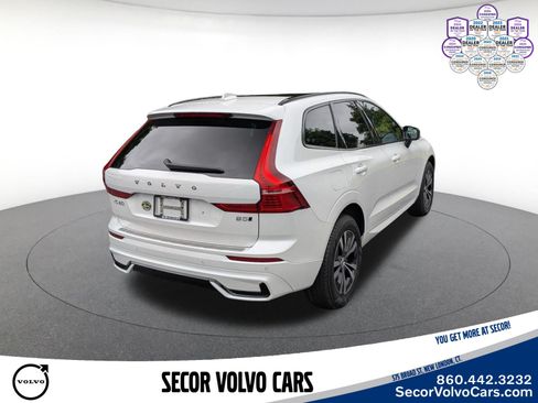Certified 2024 Volvo XC60 B5 Core w/ Protection Package Premier AWD/4WD image 6