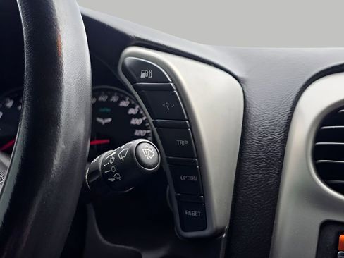 Used 2005 Chevrolet Corvette Convertible w/ Preferred Equipment Group image 20