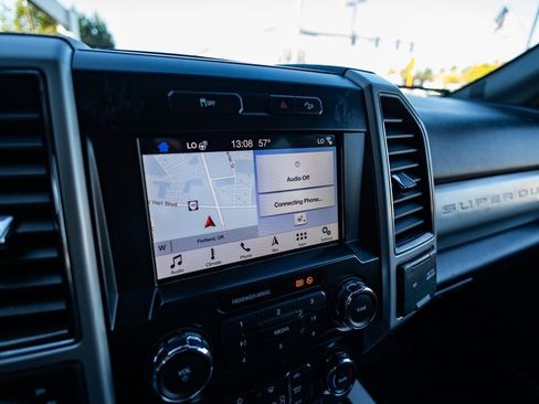 Used 2019 Ford F250 Lariat w/ Lariat Ultimate Package image 19