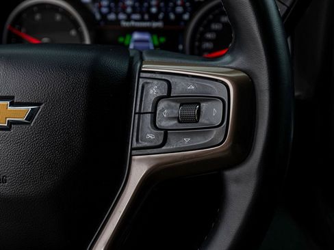 Used 2023 Chevrolet Silverado 2500 High Country image 24