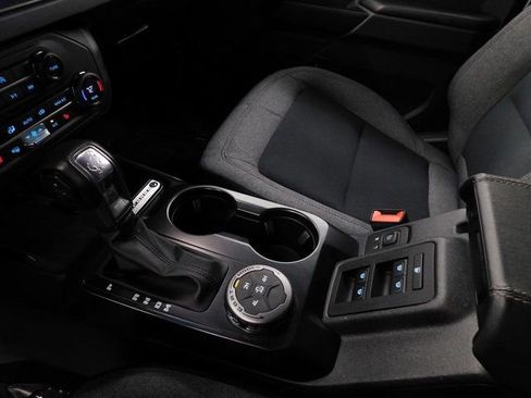 Used 2025 Ford Bronco Big Bend image 44