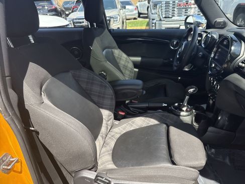 Used 2015 MINI Cooper S FWD image 23