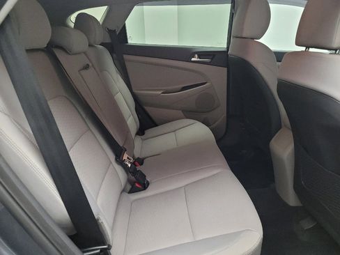 Used 2019 Hyundai Tucson Value AWD/4WD image 19