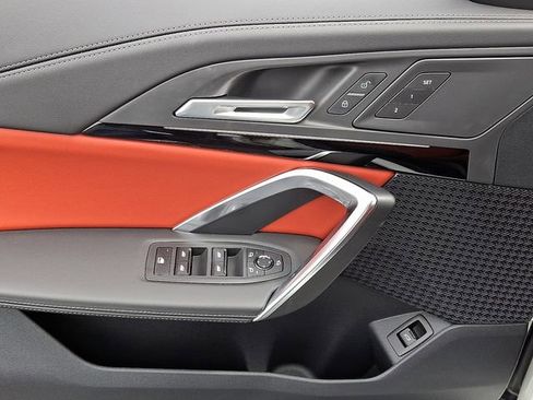 Certified 2025 BMW X1 xDrive28i w/ Convenience Package image 12