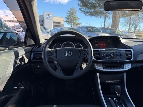 Used 2014 Honda Accord LX image 2