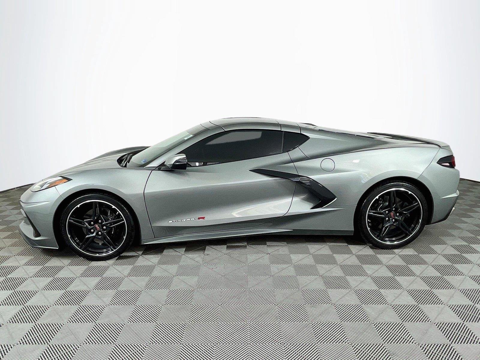 Certified 2024 Chevrolet Corvette Stingray Coupe RWD image 4