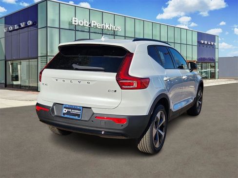 New 2026 Volvo XC40 B5 Plus w/ Protection Package Premier image 28