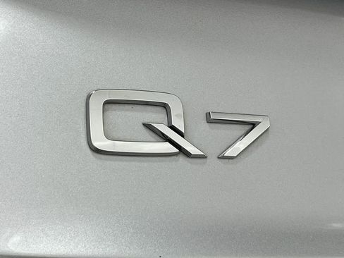 Used 2021 Audi Q7 3.0T Prestige w/ Prestige Package AWD/4WD image 45