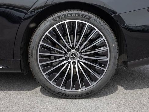 New 2026 Mercedes-Benz E 350 4MATIC Sedan image 6