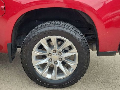 Used 2022 Chevrolet Silverado 1500 LTZ w/ LTZ Premium Package AWD/4WD image 12
