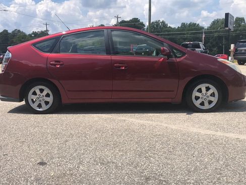 Used 2005 Toyota Prius FWD image 4