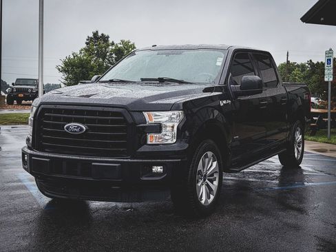Used 2017 Ford F150 XL w/ Equipment Group 101A Mid AWD/4WD image 5