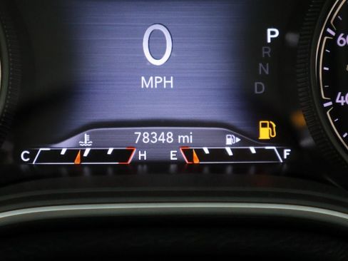 Used 2020 Jeep Cherokee Limited image 31