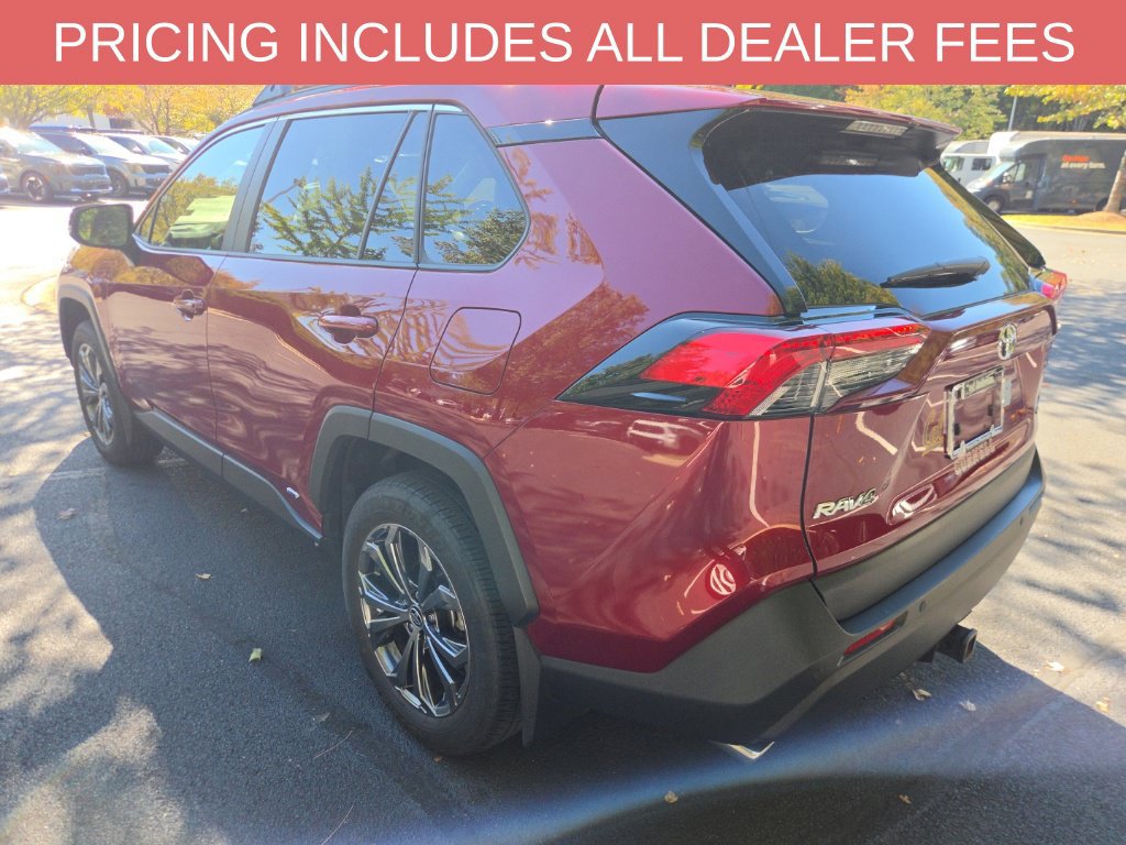 Used 2025 Toyota RAV4 XLE Premium w/ Weather Package AWD/4WD image 13