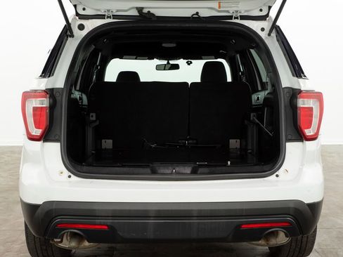 Used 2017 Ford Explorer 4WD Police Interceptor w/ Ready For The Road Package image 12