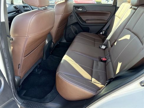 Used 2018 Subaru Forester 2.5i Touring w/ Popular Package #2 image 15