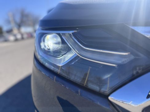 Used 2019 Chevrolet Equinox Premier image 61