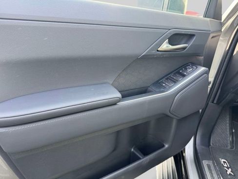 Used 2025 Lexus GX 550 w/ Cold Area Package image 22