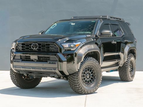 Used 2026 Toyota 4Runner Limited AWD/4WD image 3