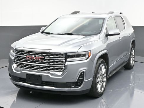 Certified 2023 GMC Acadia Denali w/ Denali Ultimate Package image 50