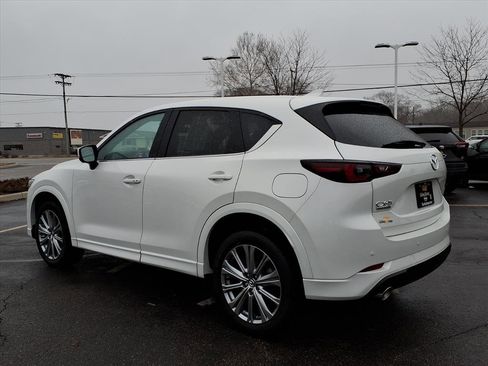 Used 2023 MAZDA CX-5 Signature image 10