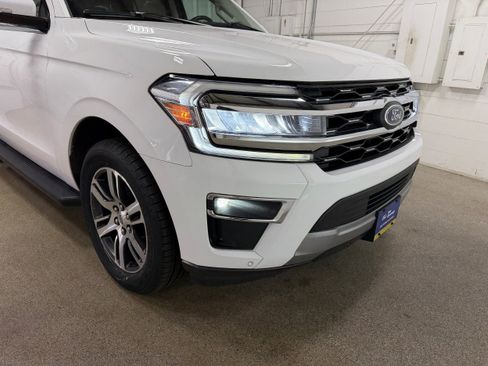 Certified 2024 Ford Expedition Limited image 36
