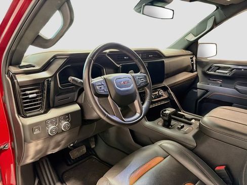 Certified 2023 GMC Sierra 1500 AT4 w/ AT4 Premium Package AWD/4WD image 9
