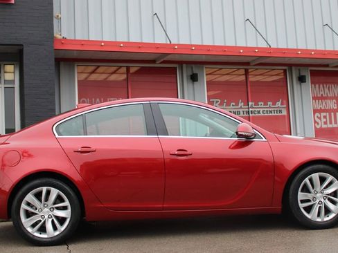 Used 2015 Buick Regal Premium FWD image 14