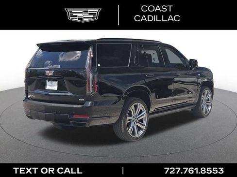 Certified 2025 Cadillac Escalade Sport Platinum AWD/4WD image 5