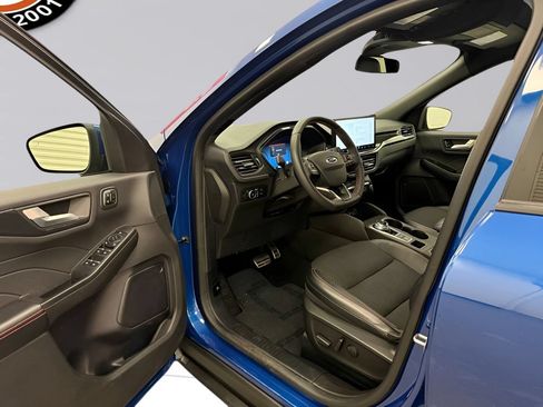 Used 2023 Ford Escape ST-Line Elite AWD/4WD image 11