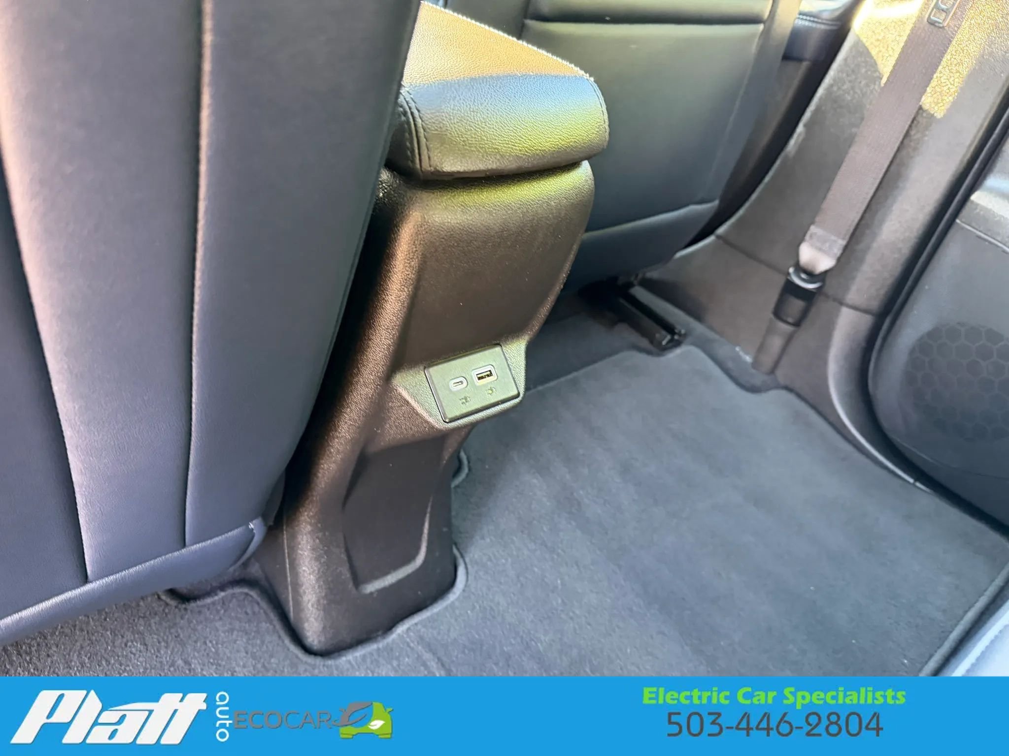 Used 2022 Chevrolet Bolt EUV Premier w/ Sun & Sound Package FWD image 38