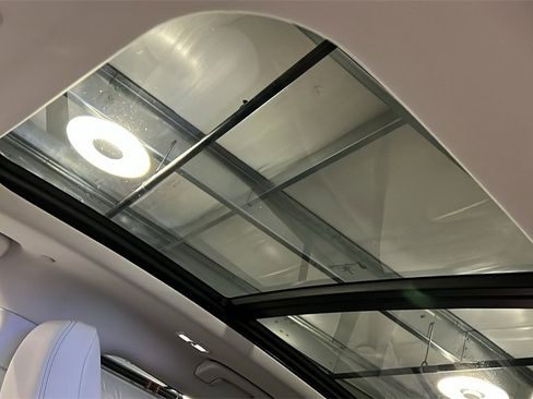 Used 2025 Lincoln Aviator Reserve w/ Illumination Package image 25