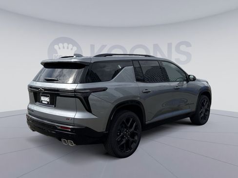 New 2026 Chevrolet Traverse RS image 7