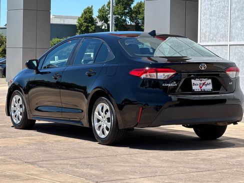 Certified 2024 Toyota Corolla LE FWD image 7