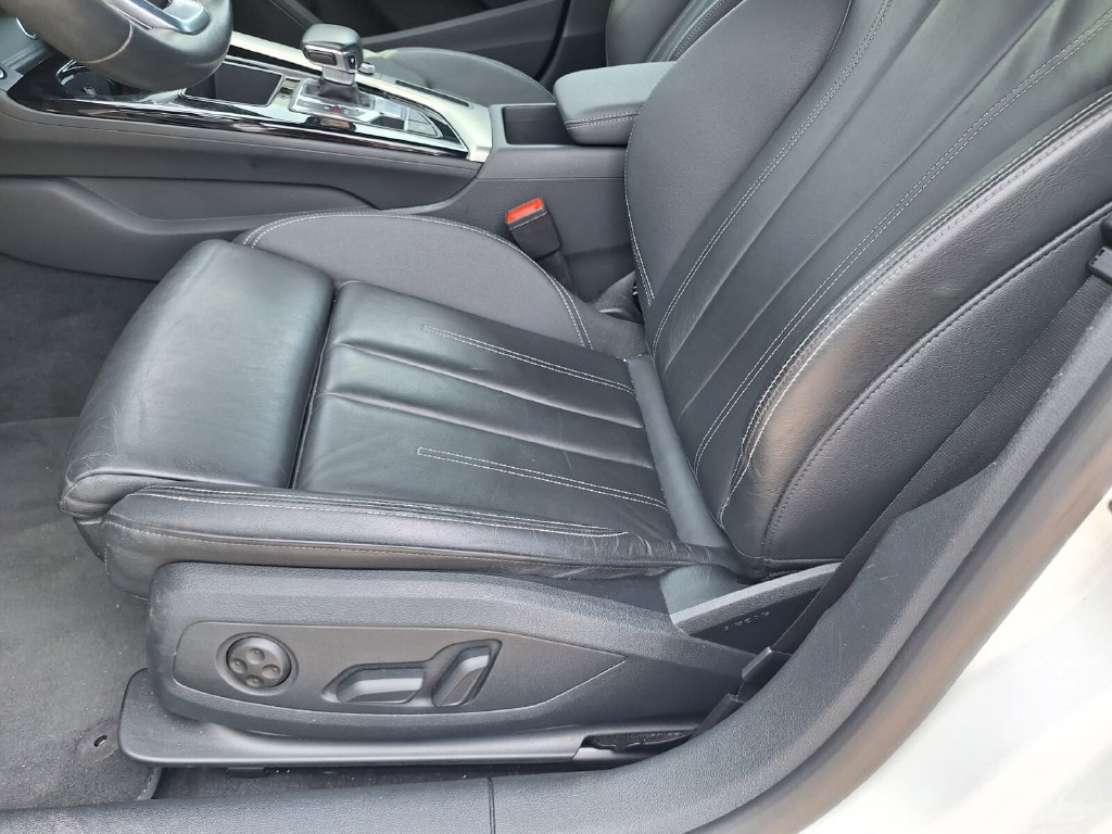 Used 2025 Audi A5 2.0T Premium AWD/4WD image 30