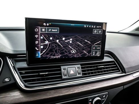 Used 2025 Audi Q5 2.0T Premium Plus w/ Premium Plus Package image 21