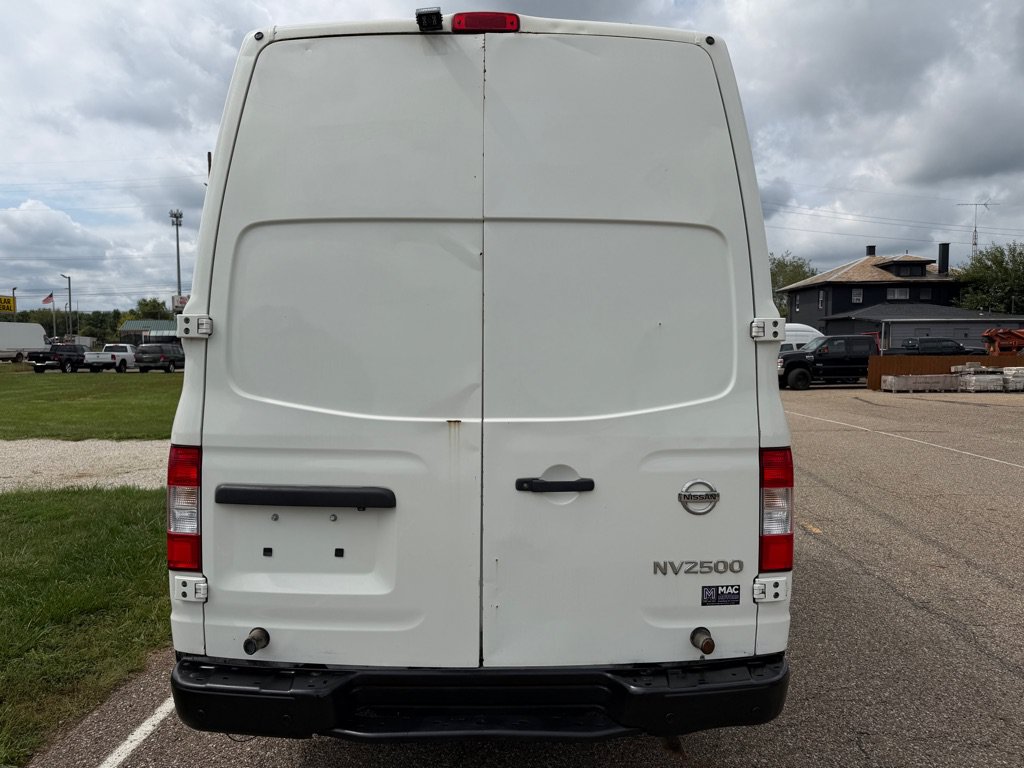 Used 2019 Nissan NV 2500 S RWD image 12