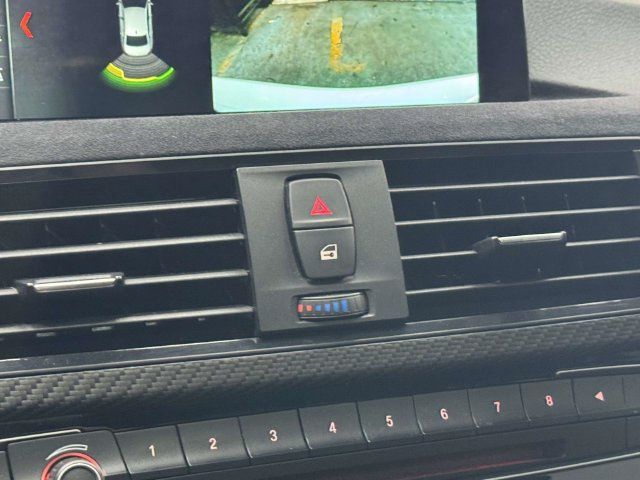 Used 2016 BMW 340i xDrive Sedan w/ Technology Package AWD/4WD image 41