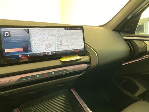 New 2026 BMW X3 xDrive30 w/ Premium Package image 24