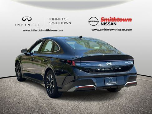Used 2025 Hyundai Sonata SEL FWD image 5
