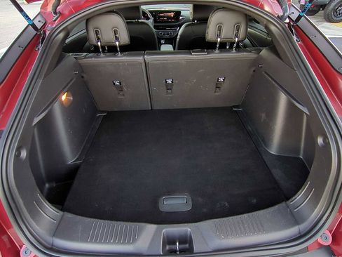 Used 2024 Buick Envista Preferred image 24